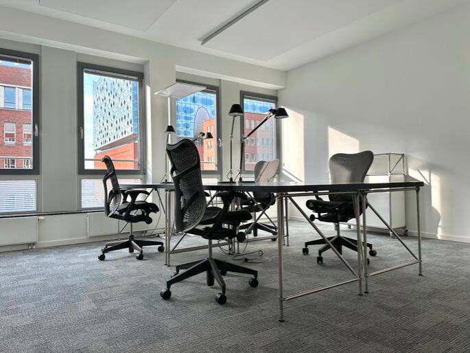 Thumbnail-Vollmöbliertes Teambüro für 4 in Top-Lage Hamburg