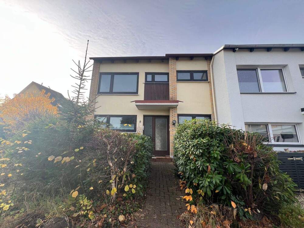 Thumbnail-Handwerker aufgepasst! Endreihenhaus auf schönem Grundstück in familienfreundlicher Lage!