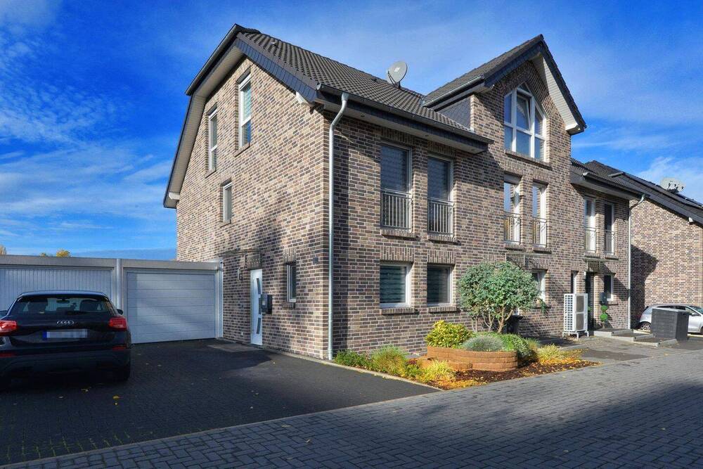 Thumbnail-Top-Modernes Einfamilienhaus aus 2020 - Provisionsfrei vom Eigentümer