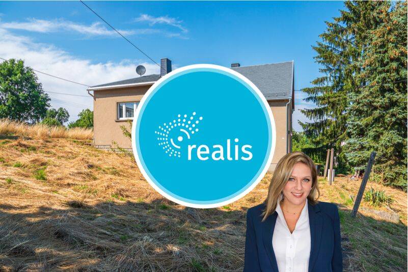 Thumbnail-Für Handwerker & Selbstversorger: Einfamilienhaus mit historischen Kachelöfen in Limbach-Oberfrohna