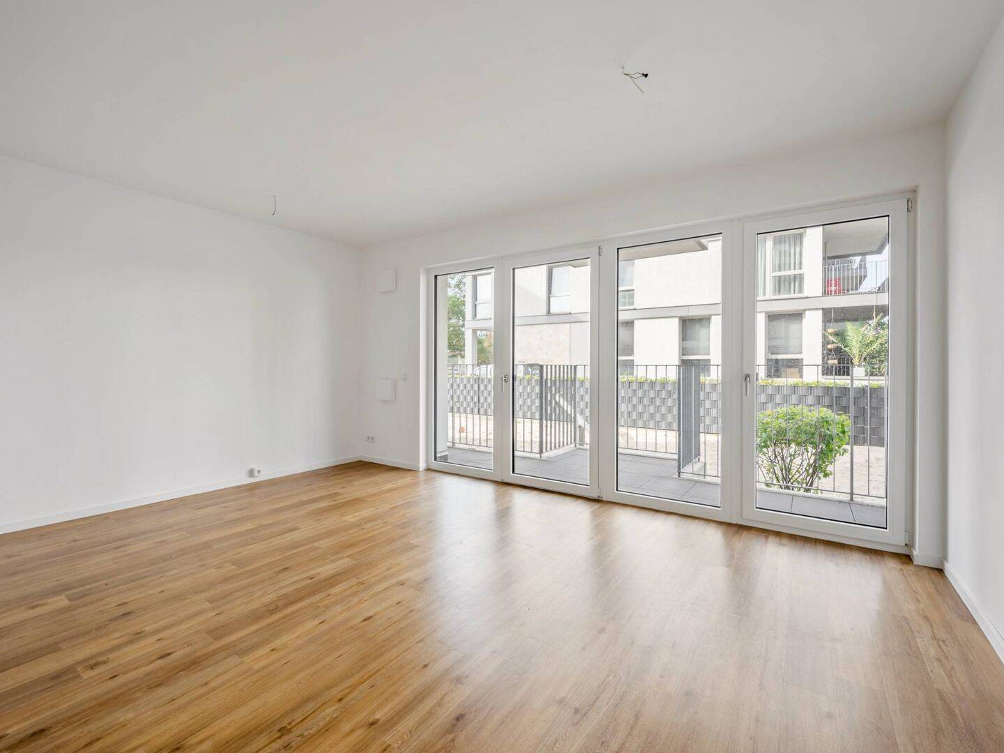 Thumbnail-Moderne 2-Zimmer-Wohnung mit Blick auf die Weser