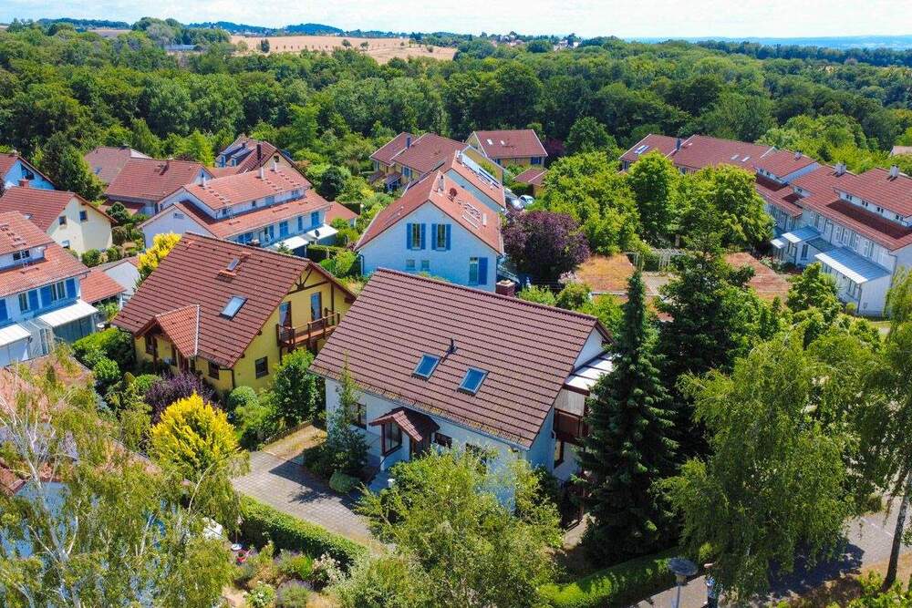 Thumbnail-150 m² großes Einfamilienhaus in Dresden-Pappritz!