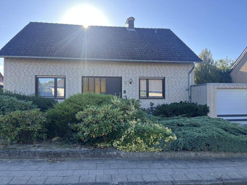 Thumbnail-Einfamilienhaus in TOP-Lage von Bad Fallingbostel