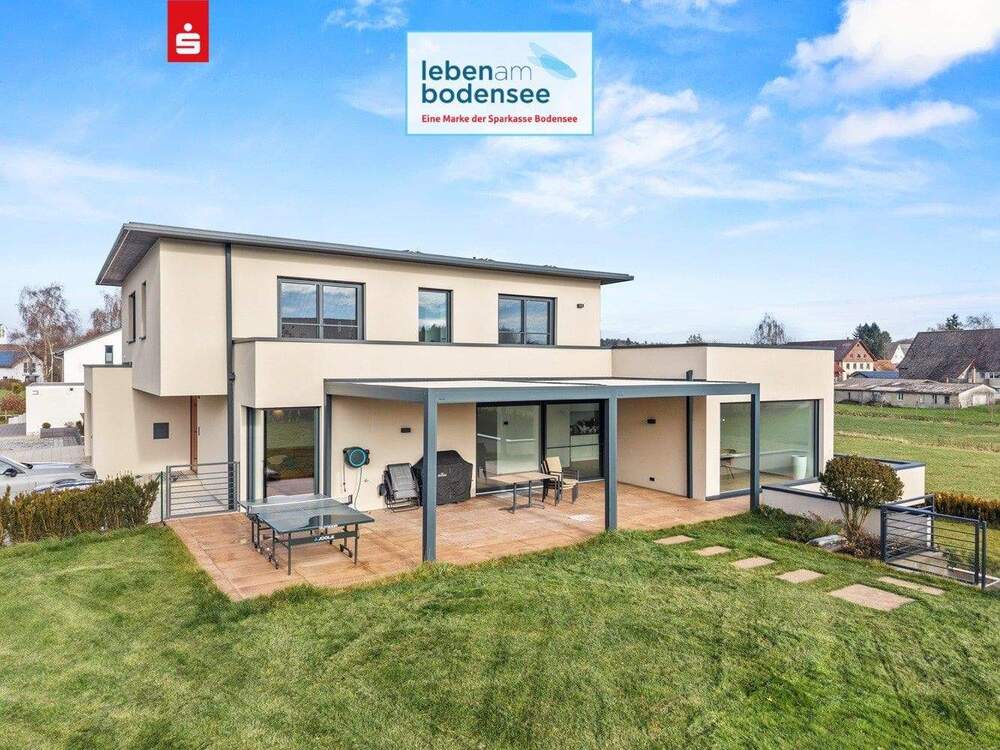 Thumbnail-komfortables Wohnhaus mit Einliegerwohnung und Baugrundstück in ruhiger, sonniger Lage