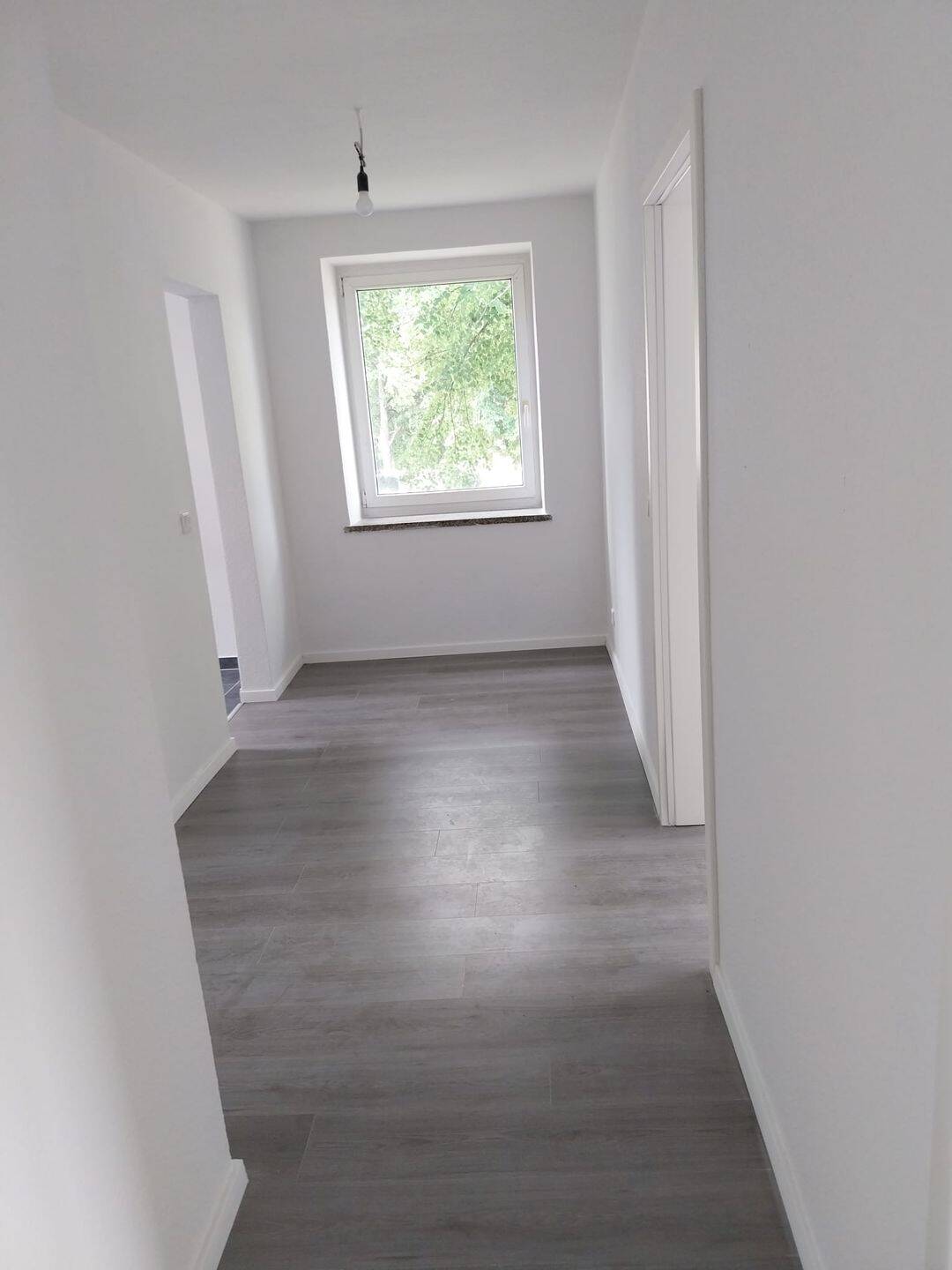 Thumbnail-3-Zimmer-Wohnung, frisch saniert