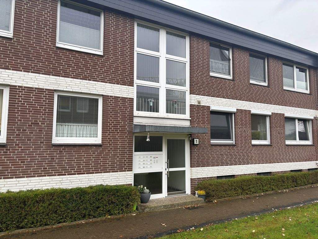 Thumbnail-Attraktive 2,5-Zimmer-Wohnung in gepflegtem Mehrfamilienhaus - zentral in Hittfeld