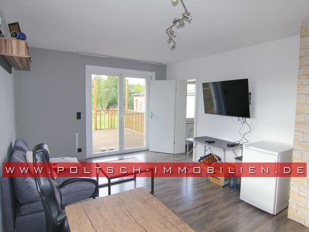 Thumbnail-Einfamilienhaus mit großer Terrasse und Garage, nahe Pölzig