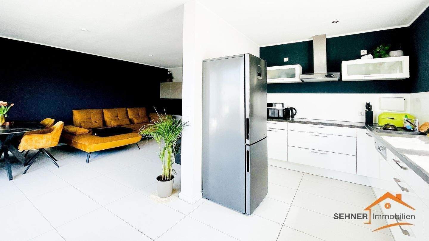 Thumbnail-Helle Dachgeschosswohnung (63m²) mit Südwestbalkon in attraktiver Umgebung