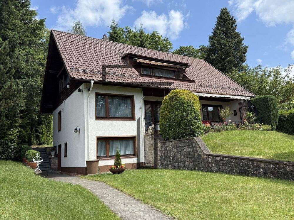 Thumbnail-RESERVIERT - Geräumiges Einfamilienhaus in Traumlage von 37441 Bad Sachsa