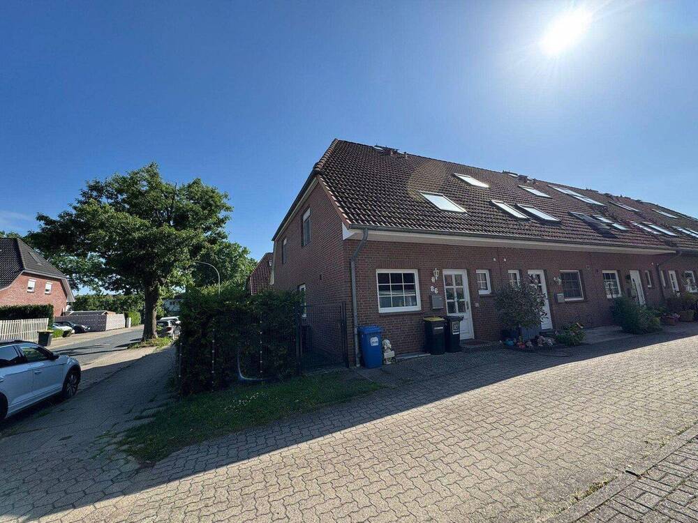 Thumbnail-Gepflegtes Endreihenhaus mit eingezäuntem Garten und Carpot