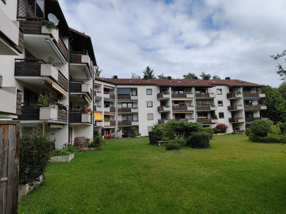 Thumbnail-+++praktische 2 Zi.-Whg. mit Balkon und TG-Stellplatz +++