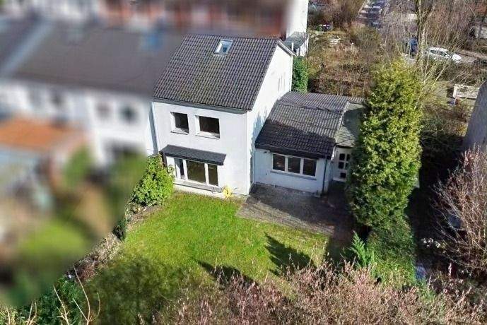 Thumbnail-Endreihenhaus mit großem Garten
