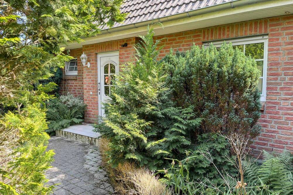 Thumbnail-3,5 Zi. Einfamilienhaus in Leiferde bei Gifhorn, ruhige Lage, Terrasse, Garage