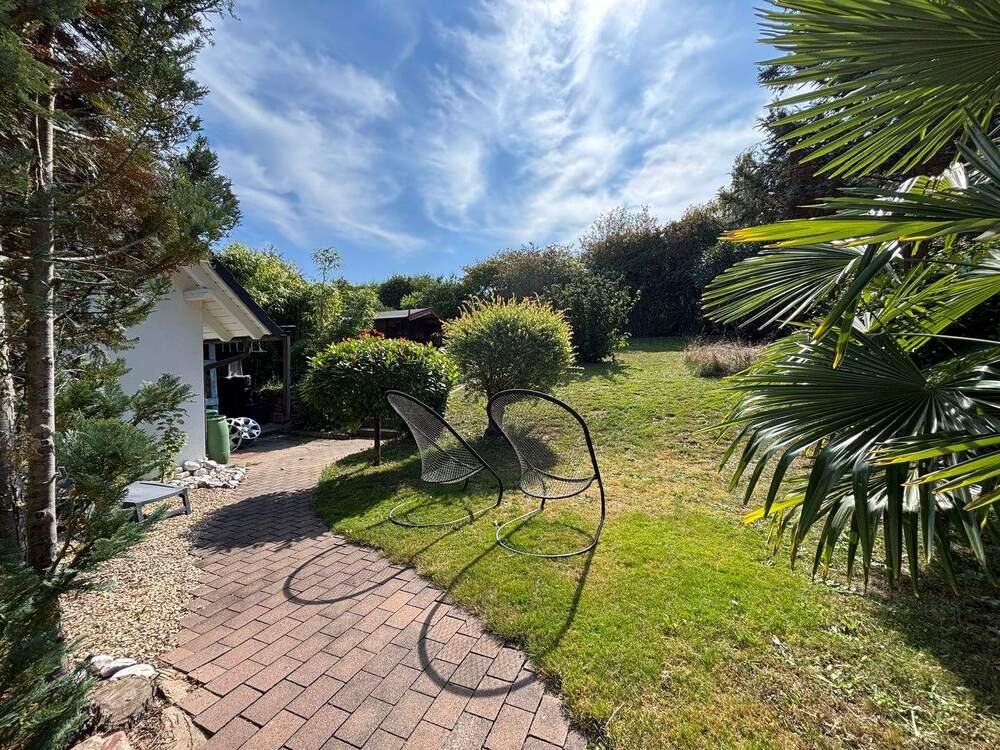 Thumbnail-Luxuriöse Doppelhaushälfte in TOP Lage: Zentral aber doch ruhig