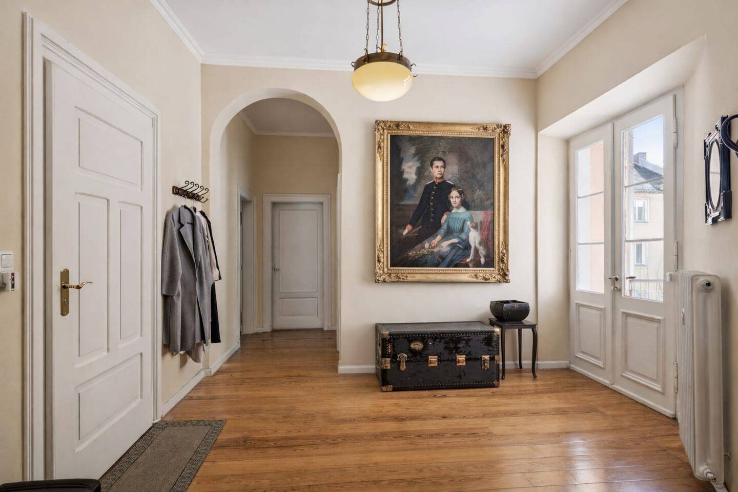 Thumbnail-Architektonisches Highlight - luxuriöse Altbauwohnung im Herzen von Augsburg