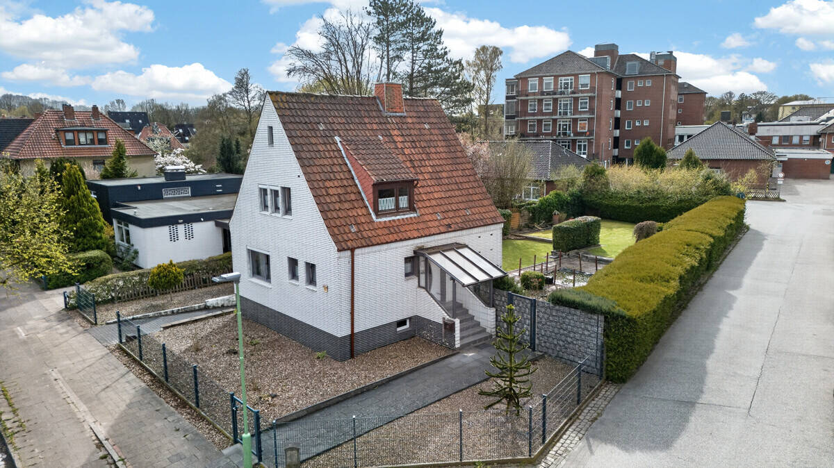 Thumbnail-DER LAGE HAMMER! Haus direkt am Bürgerpark - So günstig wohnen Sie nie wieder im Grünen!