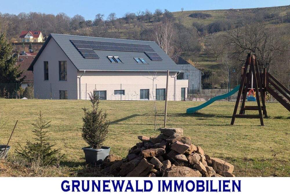 Thumbnail-Genug Platz für alle Generationen – gemeinsam und doch individuell wohnen im Doppelhaus.