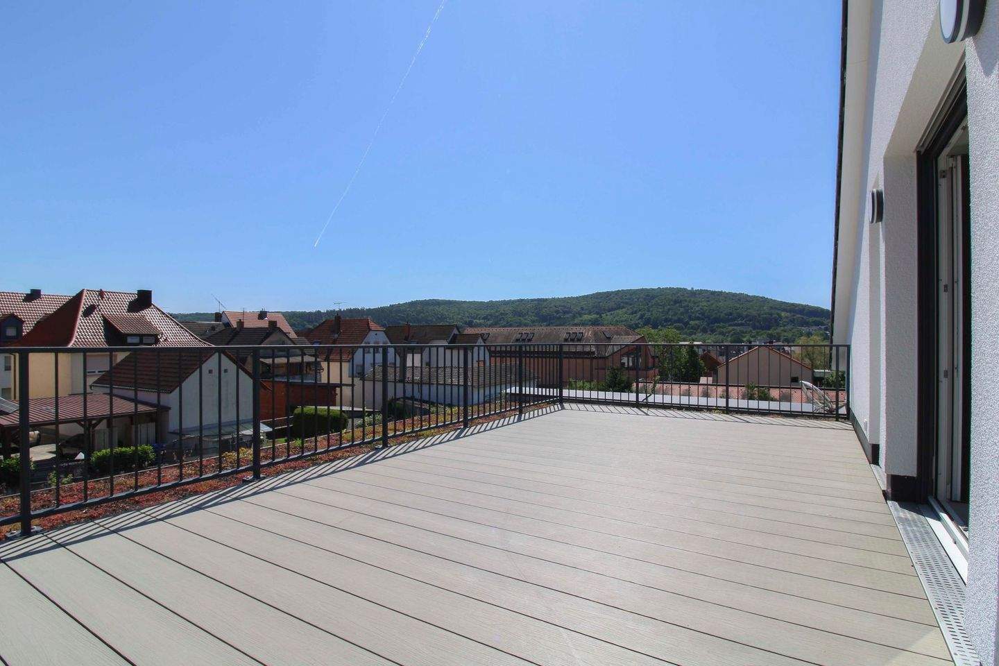 Thumbnail-Exklusives Penthouse mit Dachterrasse, Balkon & 2 Carports - Neubaukomfort über den Dächern