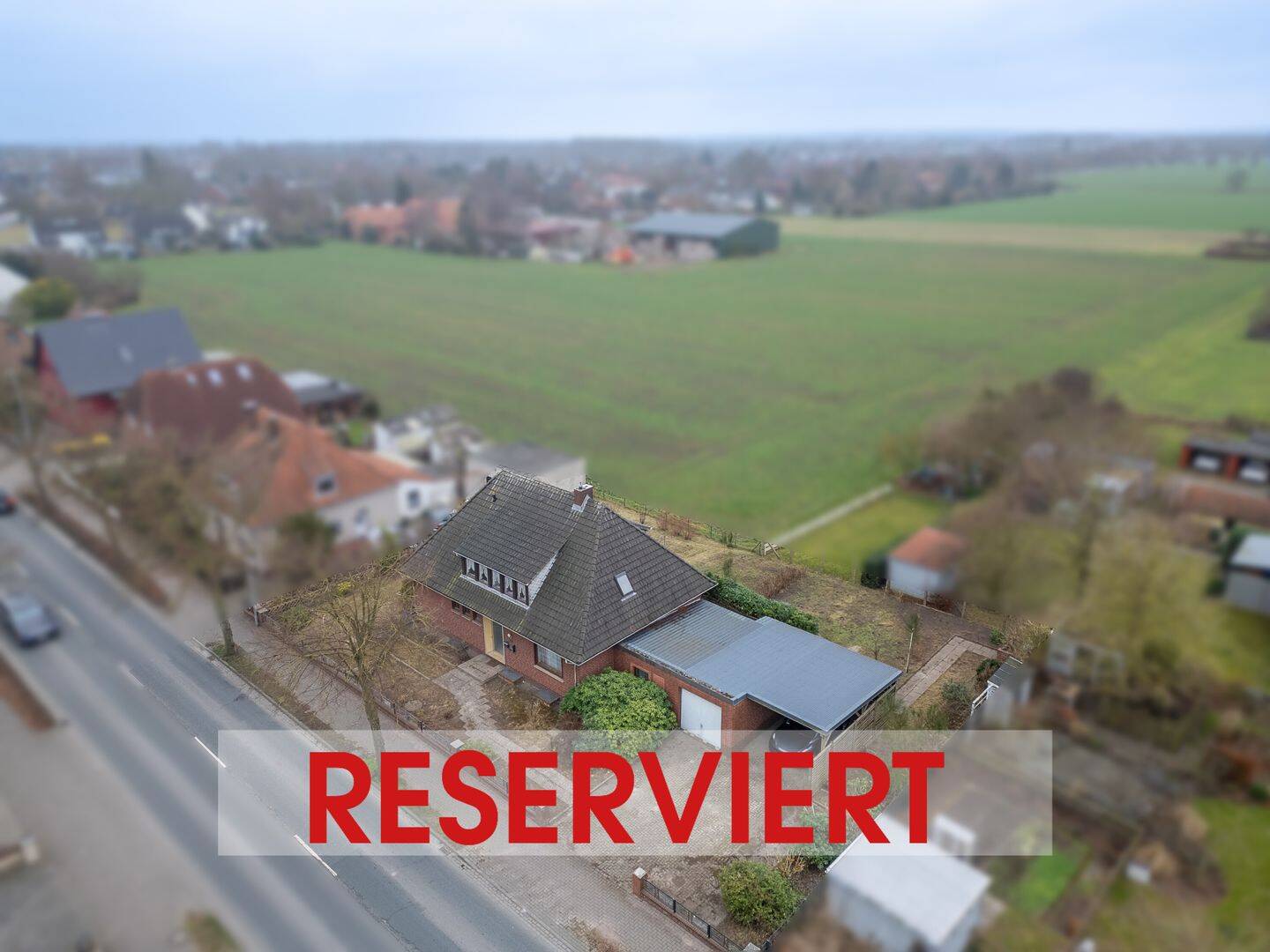 Thumbnail-RESERVIERT! Geräumiges Einfamilienhaus mit Garten in zentraler Lage von Weyhe-Leeste