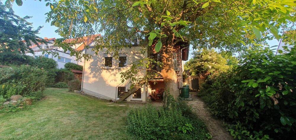 Thumbnail-Großzügiges Einfamilienhaus mit 183 m² Wohnfläche - historischer Charme trifft moderne Erweiterung