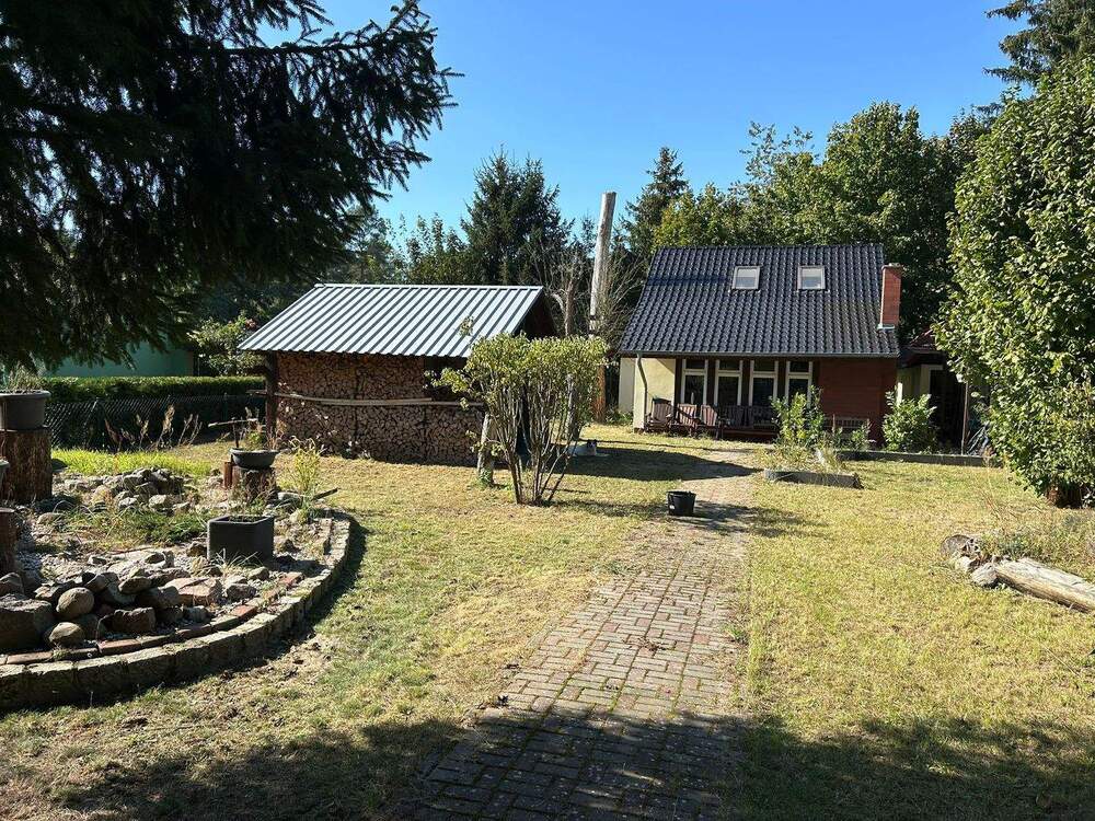 Thumbnail-Grundstück mit kleinem Einfamilienhaus und sonniger Süd-Dachterrasse idyllische Lage in Stolzenhagen Nähe Rahmersee (Wandlitz)