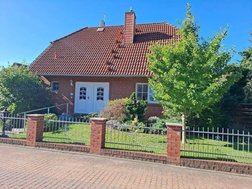 Thumbnail-Schmuckes Klinker - Einfam.-Haus in Zerbst OT Nedlitz