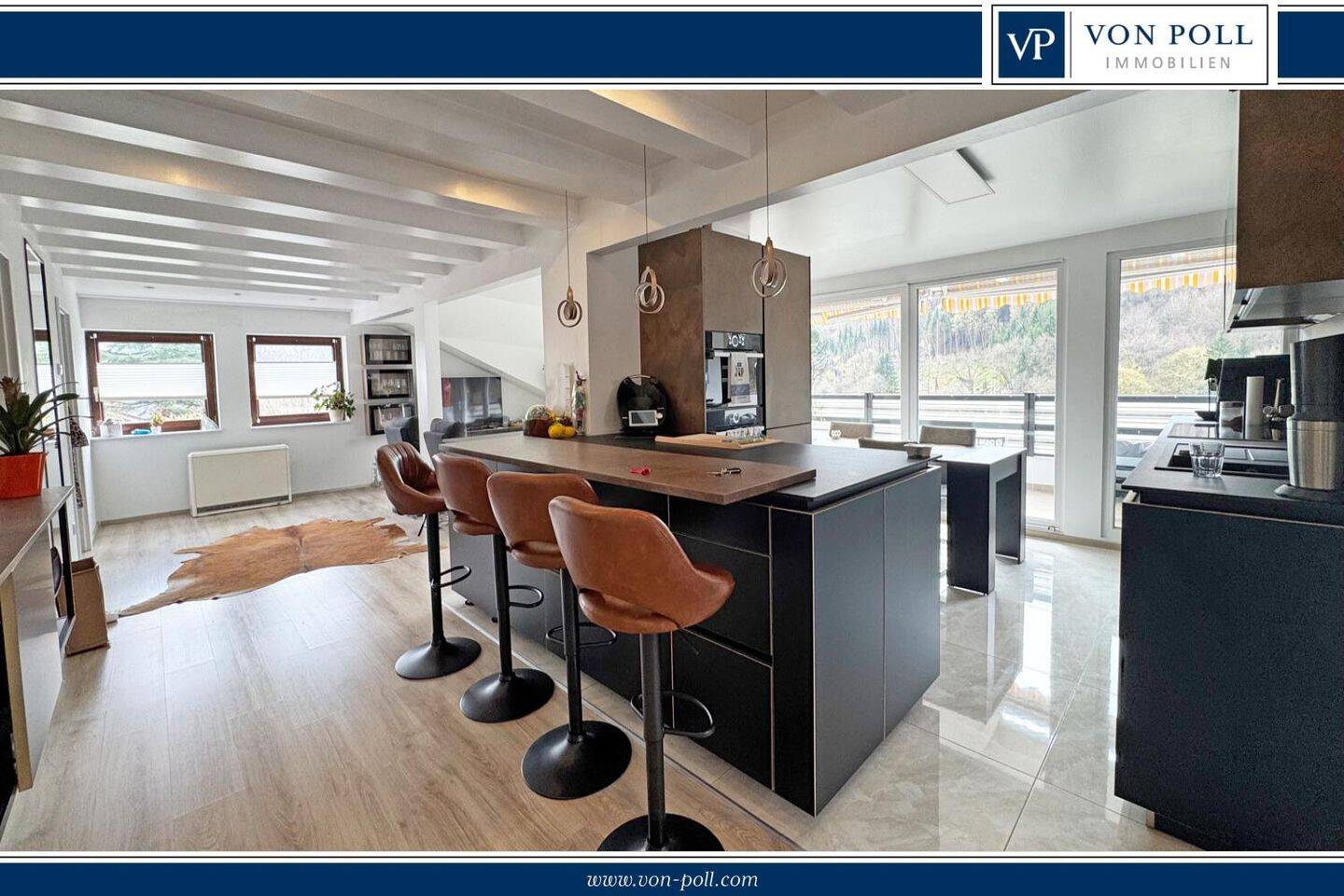 Thumbnail-Hochwertiges Mehrfamilienhaus in ruhiger Lage mit Sauna, Whirlpool & Ausblick