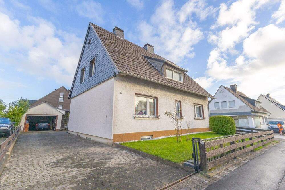 Thumbnail-Menden Platte Heide teilmodern. 1-2 Fam. Haus