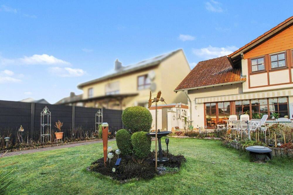Thumbnail-Ankommen und Zuhause sein - liebevoll gepflegte Doppelhaushälfte mit großem Garten