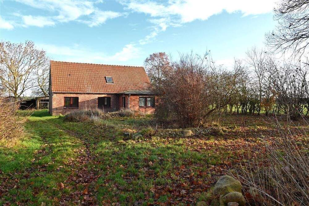 Thumbnail-Einfamilienhaus in Alleinlage in Groß Behnkenhagen