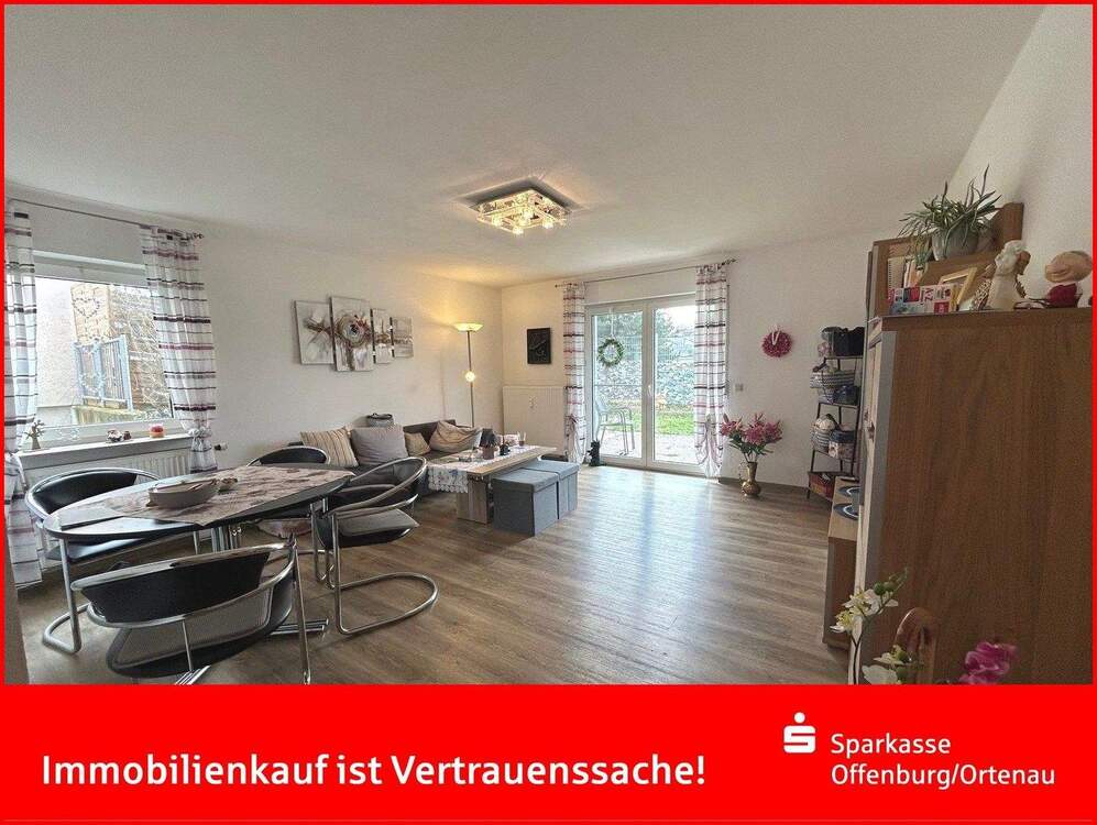 Thumbnail-Achern - Gut vermietete 3-Zimmer-Wohnung mit Terrasse und Gartenanteil!