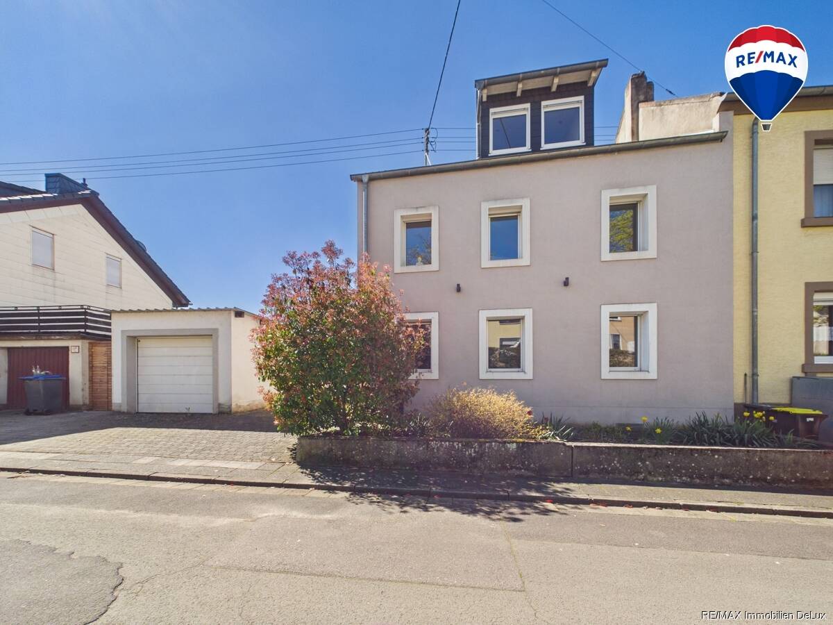 Thumbnail-Gepflegtes Einfamilienhaus mit vielseitiger Nutzung in Besseringen