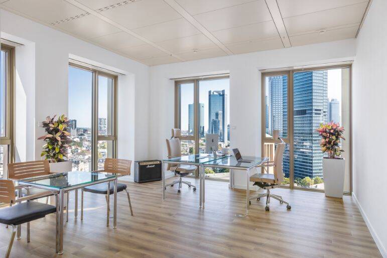 Thumbnail-Eckbuero 45 qm im Tower185: flexible Konditionen, Toplage Messe Frankfurt