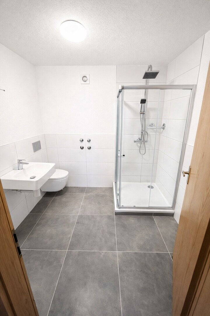 Thumbnail-bezugsfreie & helle 2+1 Zimmer Wohnung in Untersteinbach - 100m vom Freibad entfernt