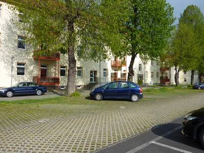 Thumbnail-- Kleine Wohnung mit Balkon -