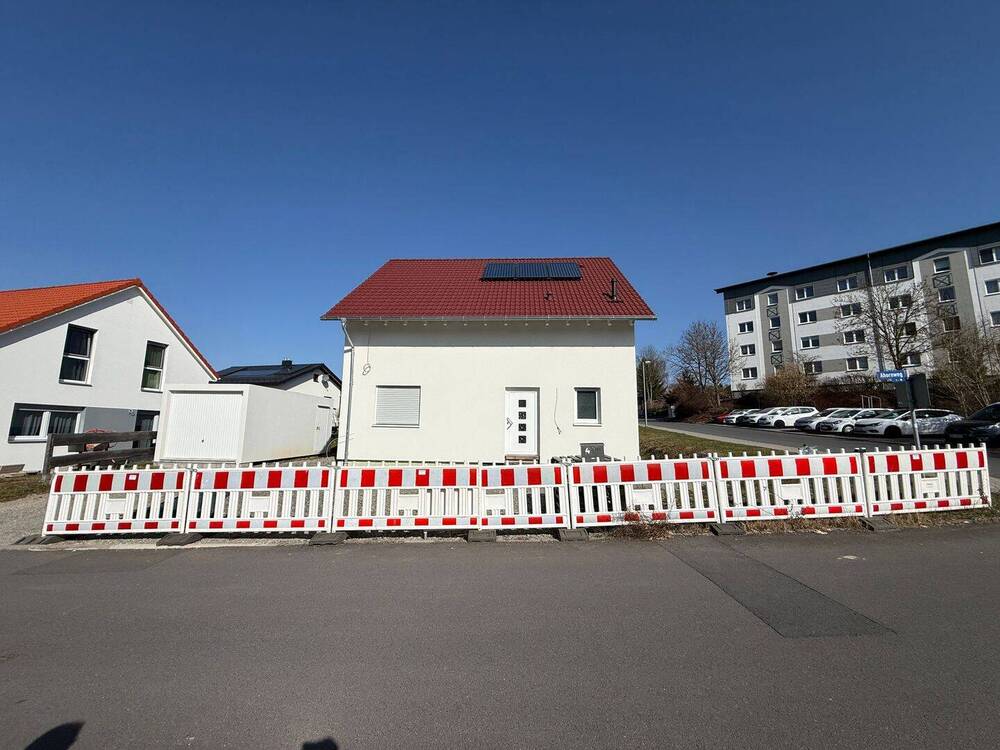 Thumbnail-Modernes Einfamilienhaus im Neubauzustand mit Gestaltungsspielraum