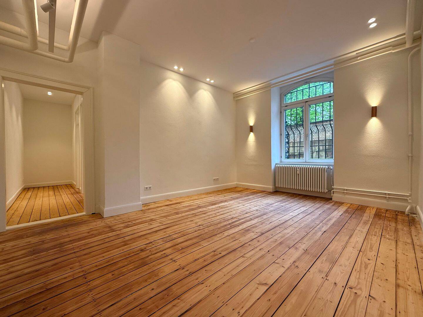 Thumbnail-Stilvoll modernisierte Altbauwohnung im ruhigen Hinterhaus