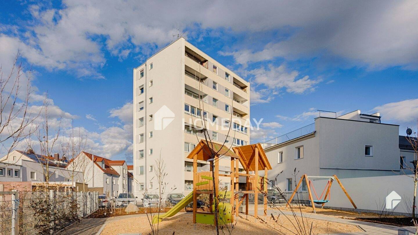 Thumbnail-Gut geschnittene 2-Zimmer-DG-Wohnung in zentraler Lage Lechhausen mit hervorragendem Weitblick