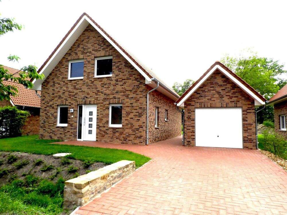 Thumbnail-Gemütliches Einfamilienhaus im Ortskern von Engter (BJ 2018)