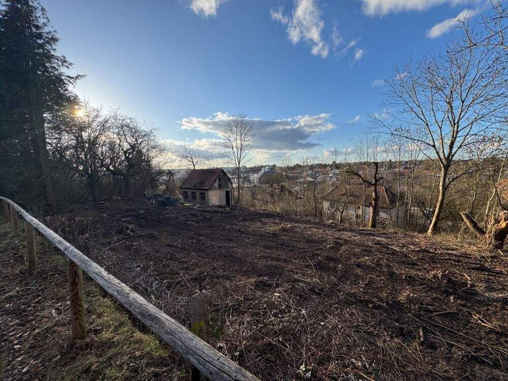 Thumbnail-Eine Baugrundstückperle am Hang, mit Weitblick im Villenviertel in Ansbach zu verkaufen