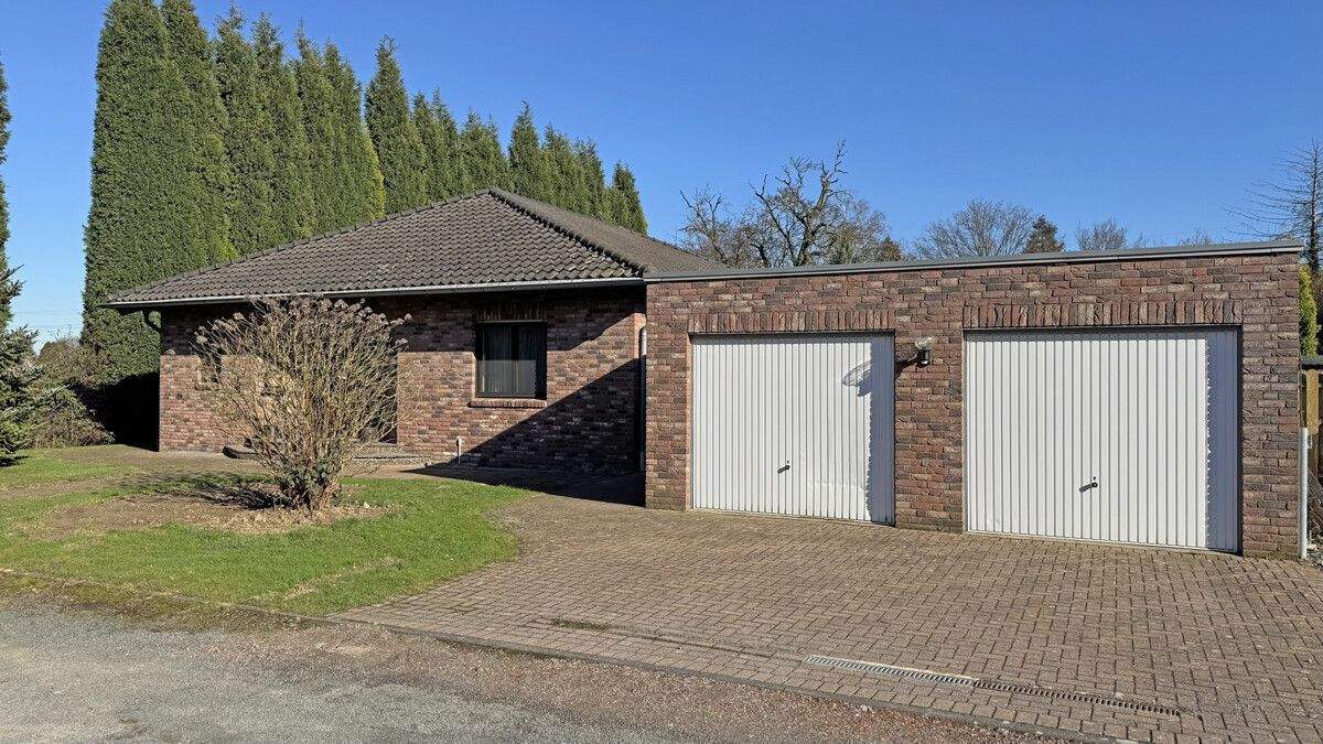 Thumbnail-Bungalow in Voerde-Spellen mit beeindruckendem Gartenareal!