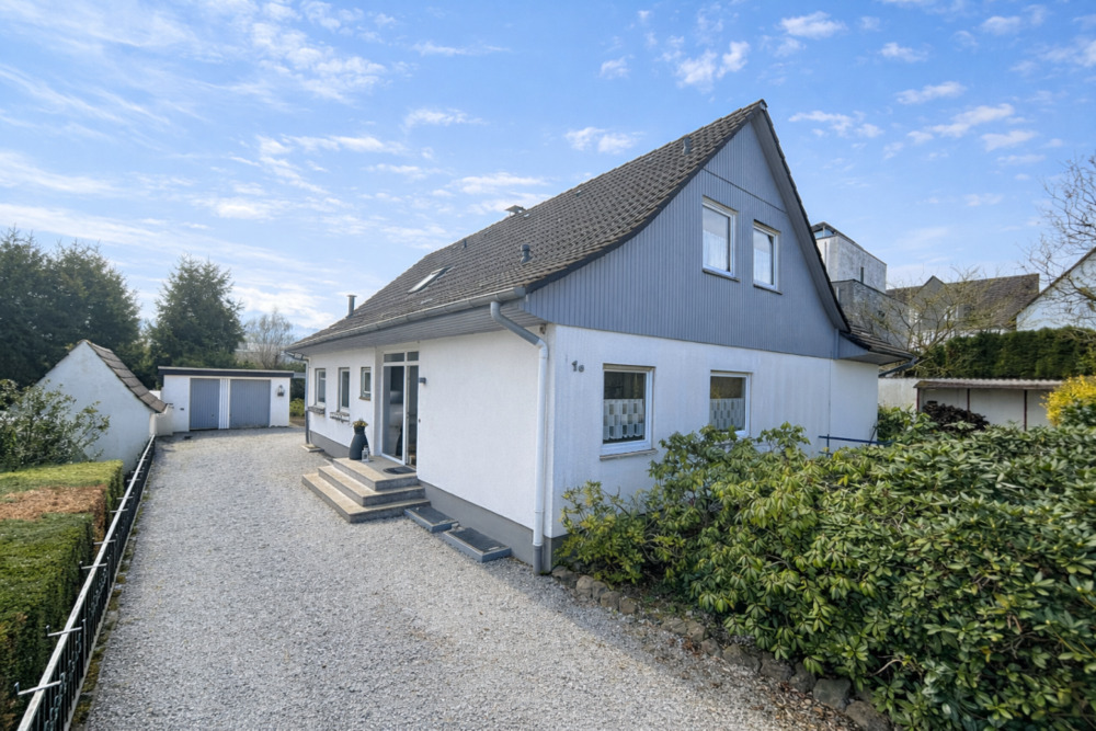 Thumbnail-Repräsentatives Einfamilienhaus mit Einliegeroption