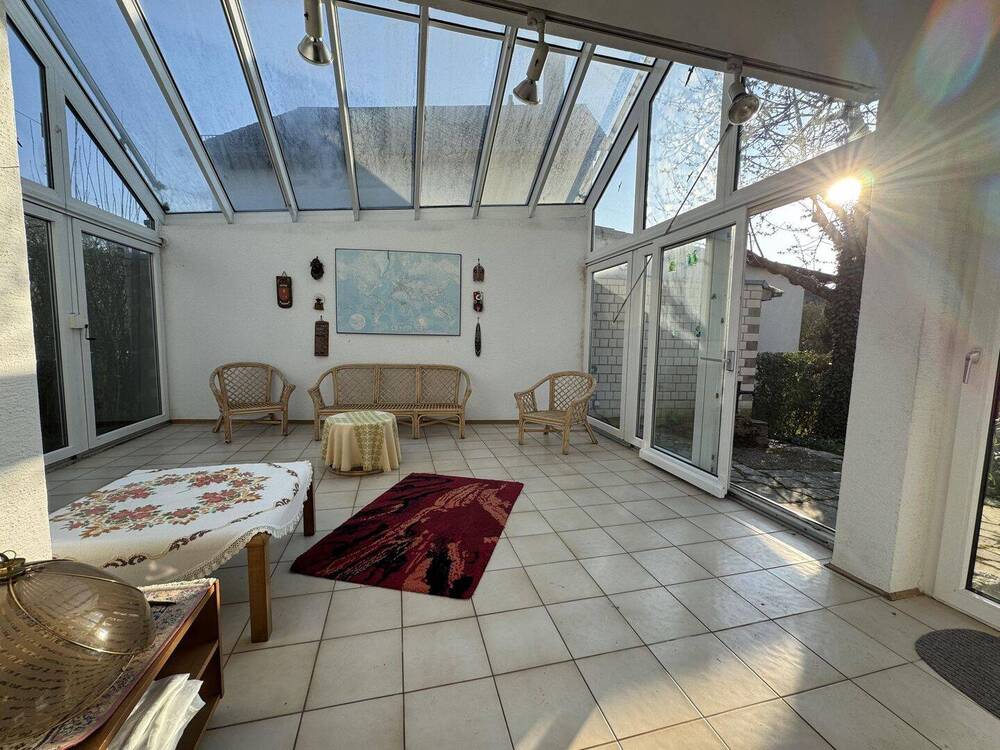 Thumbnail-Ein-Zweifamilienhaus in Linkenheim-Hochstetten