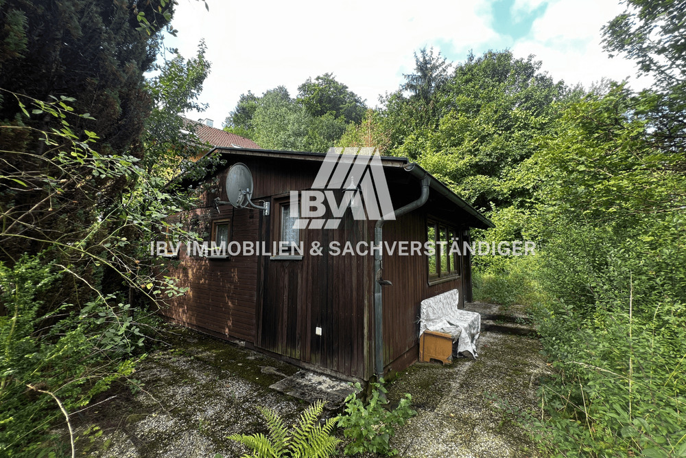 Thumbnail-Freizeit-Grundstück in der Natur