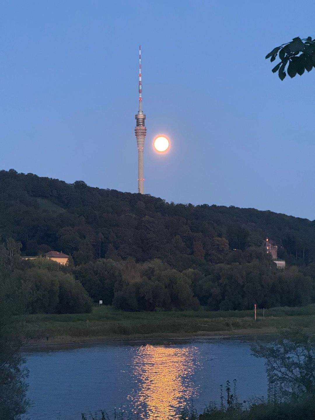 Thumbnail-Reihenhaus in Elbnähe! 4 Zimmer mit Terrasse