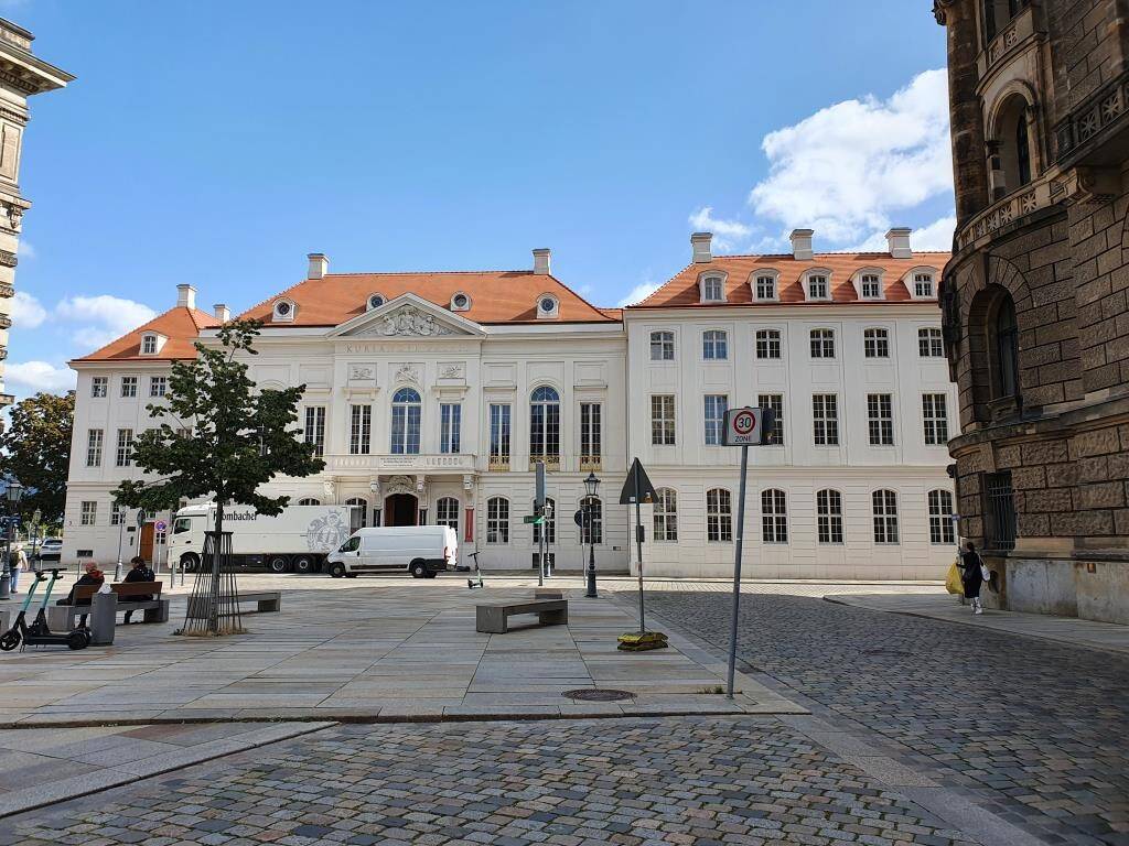 Thumbnail-Repräsentativ und komfortabel Arbeiten - Bestlage in der Dresdner Innenstadt!