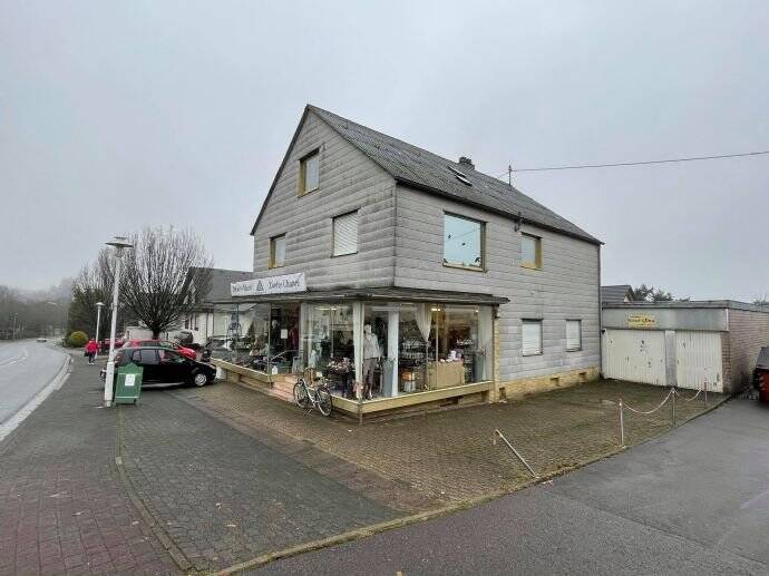 Thumbnail-Mehrfamilienhaus +Gewerbe+Lager