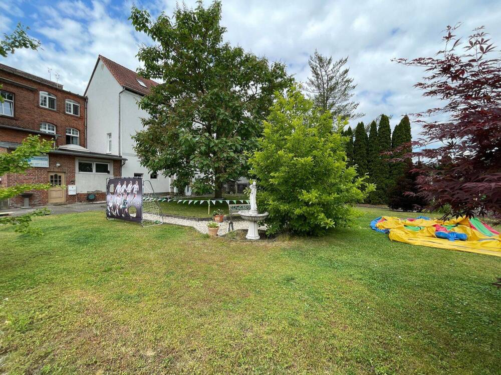 Thumbnail-Ideal für die kleine Familie - Einbauküche und Stellplatz