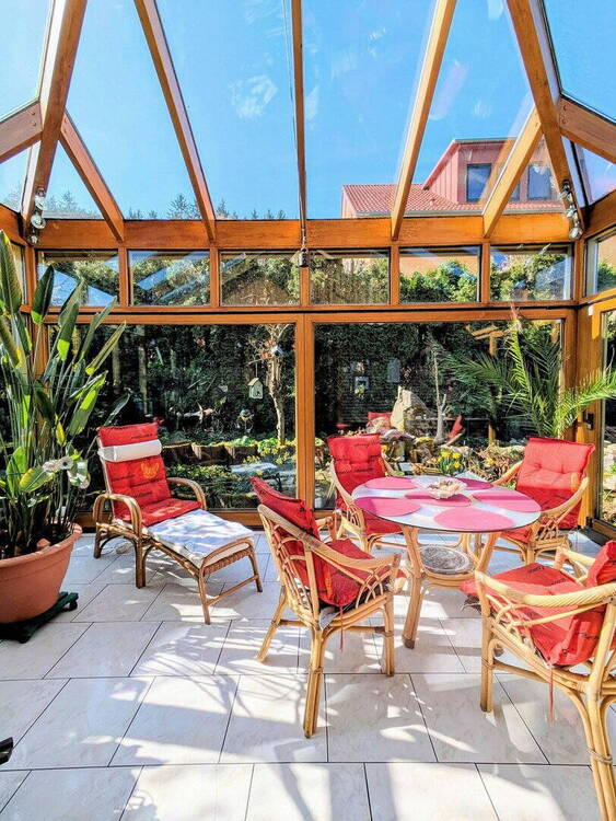 Thumbnail-Ein Für immer Haus in ruhiger Lage: Rückzug, Wellness und flexible Einliegeroption
