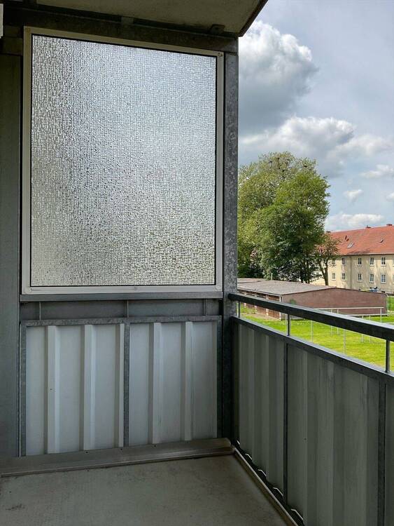 Thumbnail-Mit Balkon und Blick ins Grüne und zwei Monate kaltmietfrei.